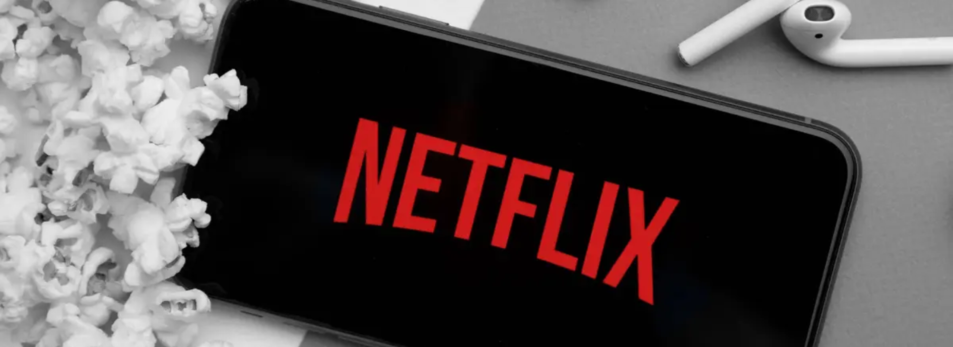 Settembre su Netflix: moda, misteri e amori in arrivo tra Parigi, Roma e colpi di scena!